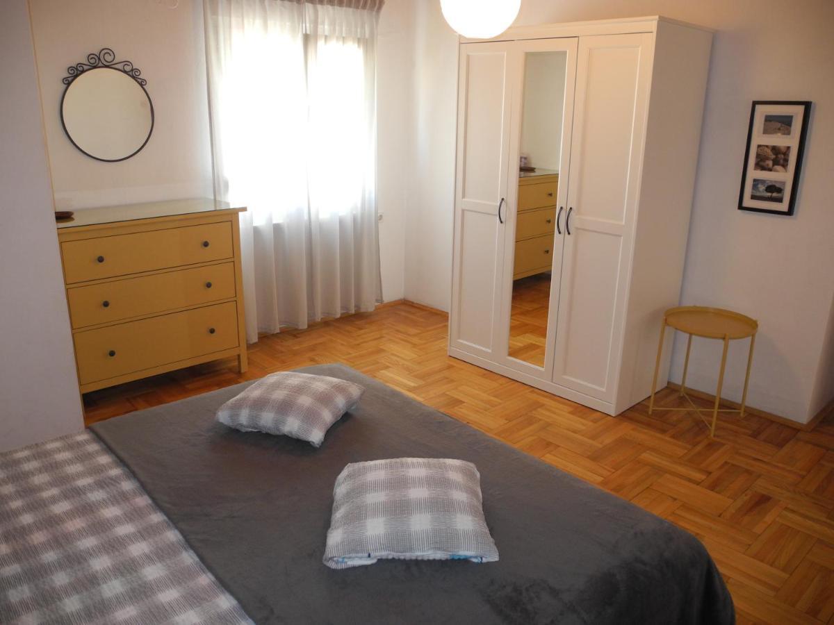 Biro App 4+1 Pax Apartment Crikvenica Luaran gambar